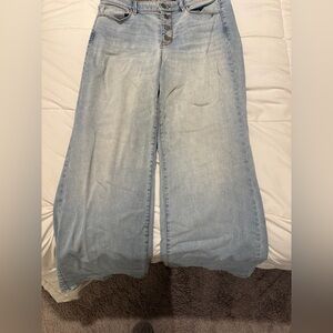 White House Black Market wide leg jeans size 4.